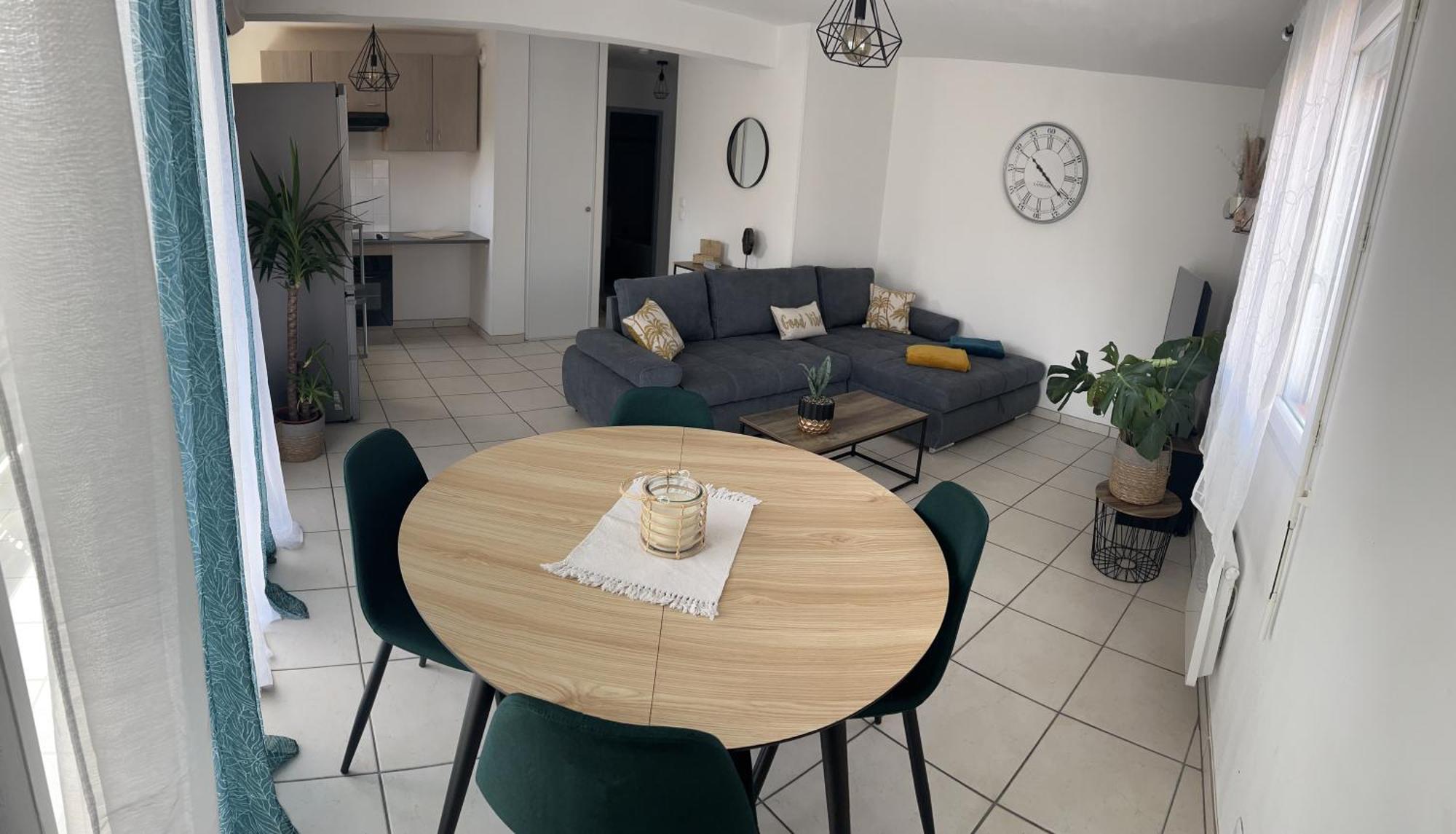 Appartement 4 Pers Avec Parking Clim Dans Res Securise